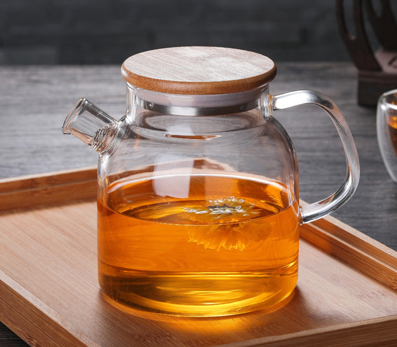 Bình trà thủy tinh nắp gỗ sang trọng 700ml