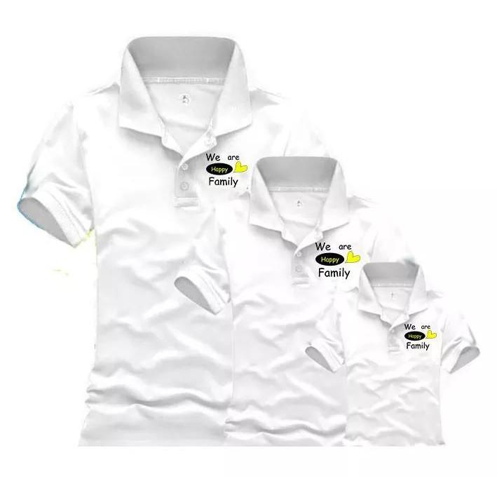 Áo gia đình có cổ in logo we are happy family . Chất liệu thun cá sấu poly , màu sắc đa dạng , đủ size .