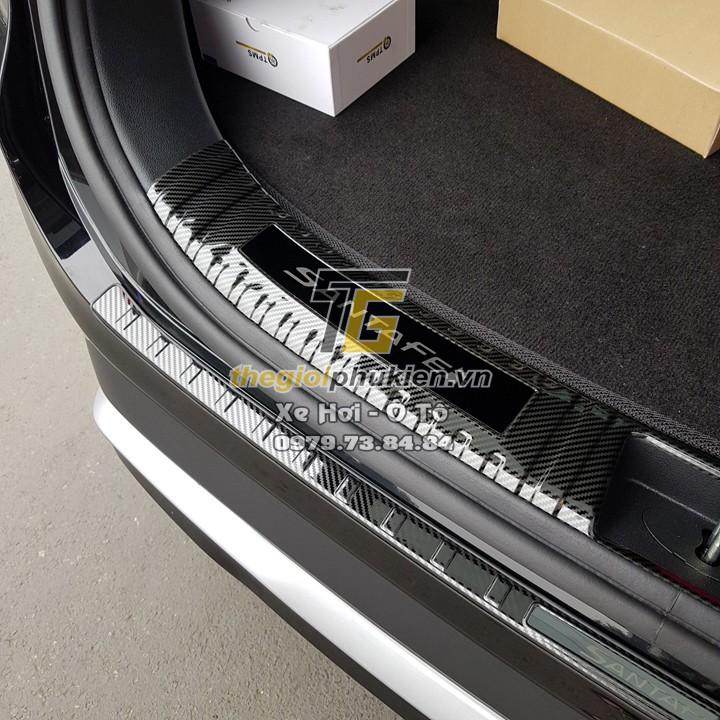 Combo ỐP BẬC CỐP VÀ BẬC CỬA xe Hyundai Santafe 2019-2020 vân Carbon