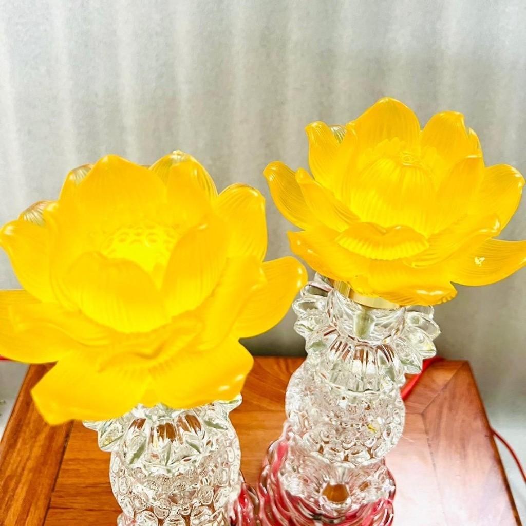 Đèn thờ hoa sen RỒNG VIỆT, Đèn thờ thân thuỷ tinh ánh sáng vàng cao cấp