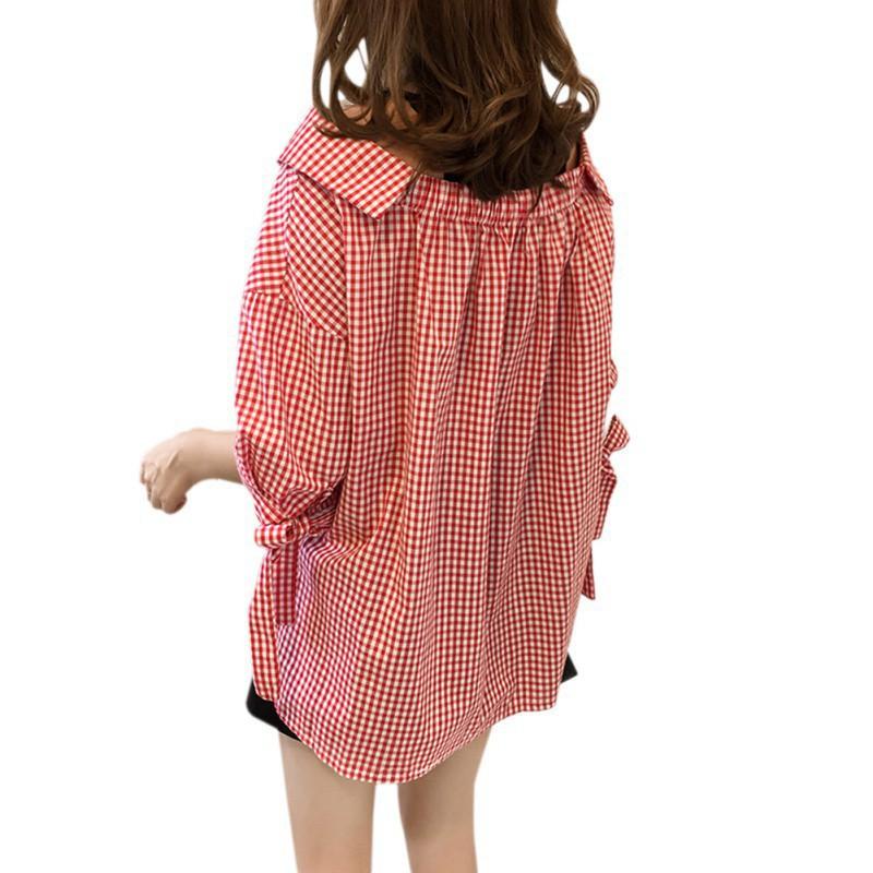 Áo sơ mi dáng rộng họa tiết in caro cài nút đơn cổ búp bê cho nữ