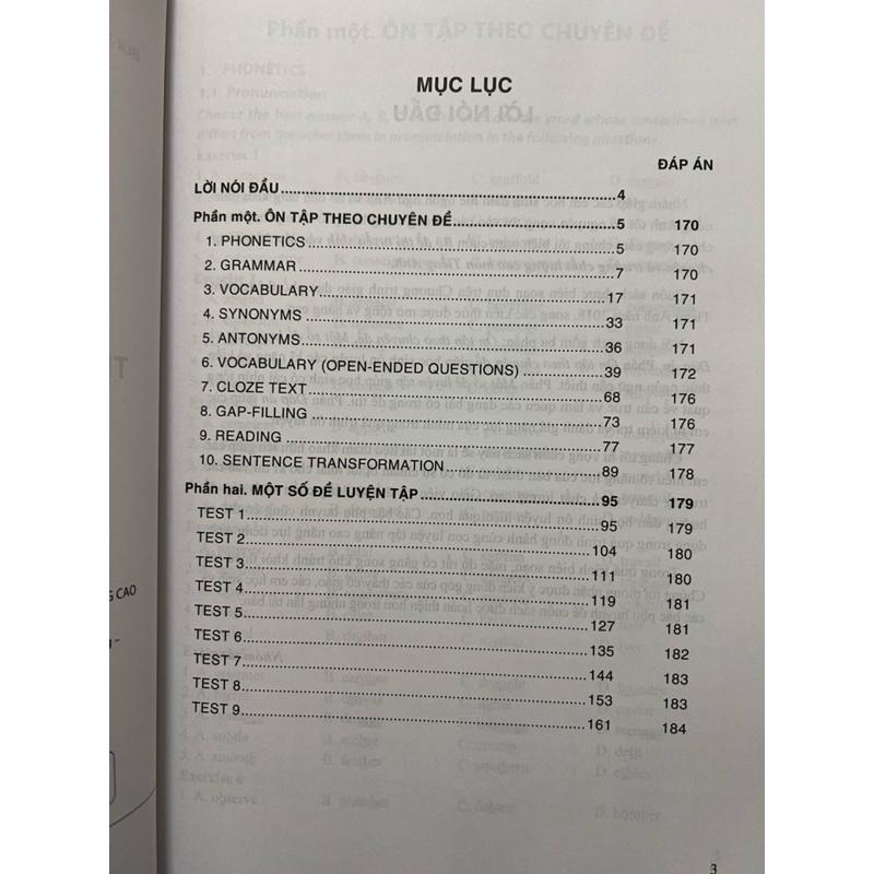 Sách - Bộ đề thi tuyển sinh vào lớp 10 trường chuyên và trường chất lượng cao môn tiếng anh