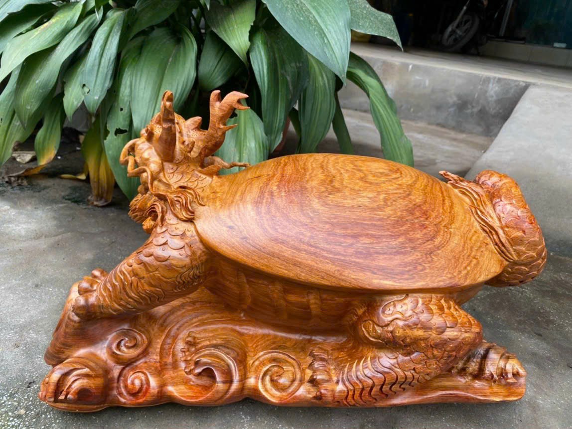 Tượng long quy phong thủy bằng gỗ hương