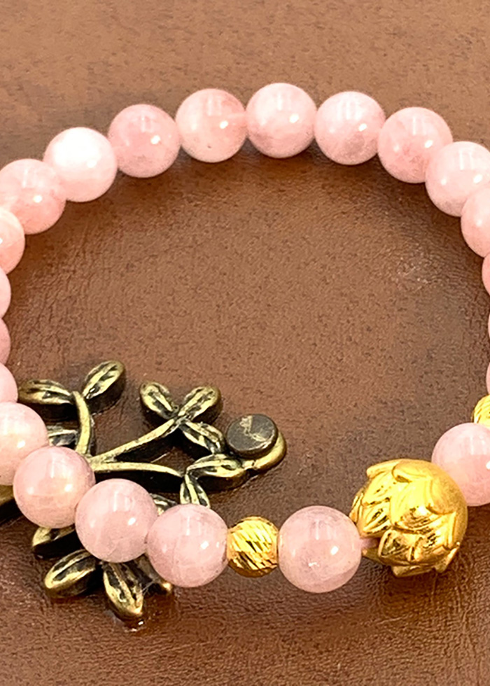 Vòng Đá Thạch Anh Hồng Charm Búp Sen Vàng 24K