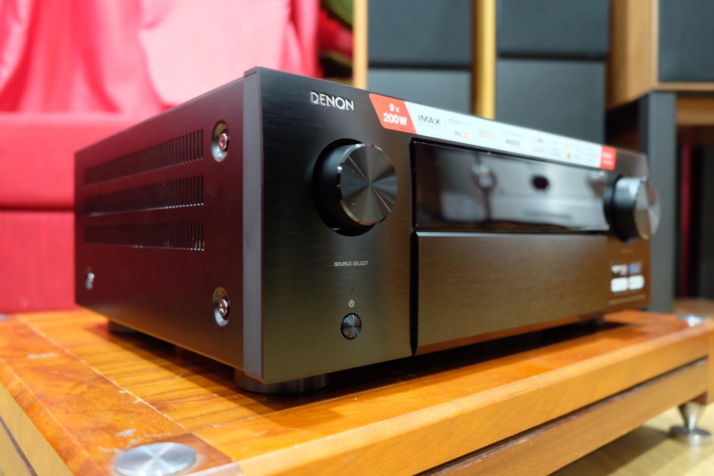 DENON AVC-X4700H | Amply Xem Phim Nghe Nhạc 9.2 Kênh Đỉnh Cao Của Thương Hiệu Denon | Chuẩn 8K, Dolby Atmos, DTS: X, DTS Virtual: X , IMAX Enhanced và Auro-3D cổng eARC - Công suất 125W/Kênh | Hàng Chính Hãng _ Mới 100%