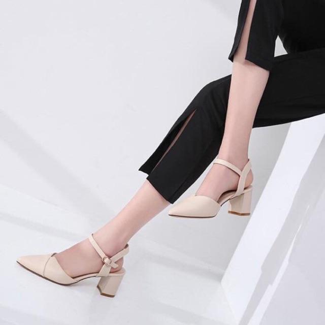 Giày sandal bít mũi xéo gót vuông công sở 6p GBMX