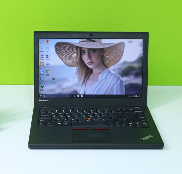 Hình ảnh Lenovo Thinkpad X250 Core i5-5200U / RAM 8GB / SSD 256GB / Màn 12.5 inch FHD (Phím JP) Hàng Chính Hãng