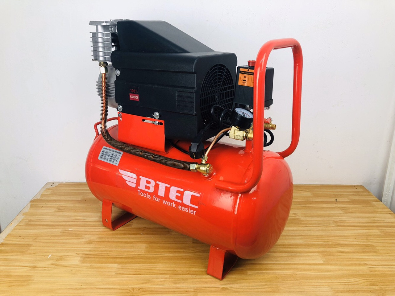 MÁY NÉN KHÍ CÓ DẦU 4HP, 36L BTEC BT4036-HÀNG CHÍNH HÃNG