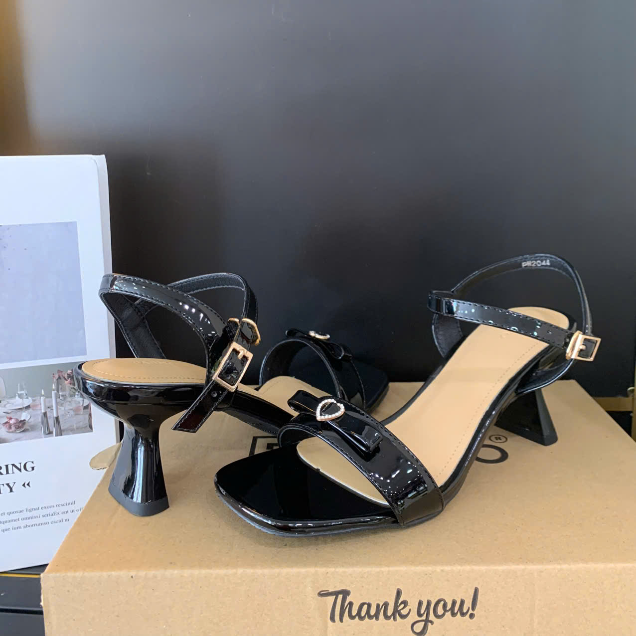 [CHÍNH HÃNG] Giày Sandal Quai ngang tim 6.5P PABNO PN12044