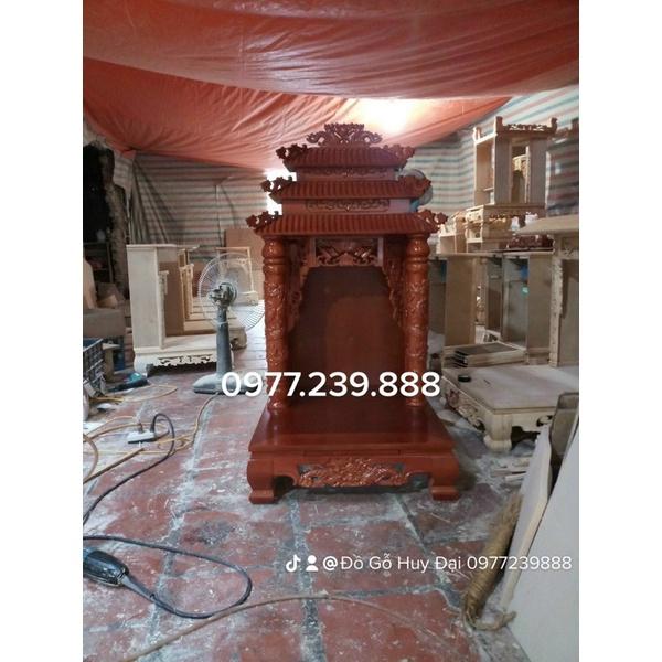 Bàn thờ thần tài mái thái gỗ pơmu 61cm cánh gián