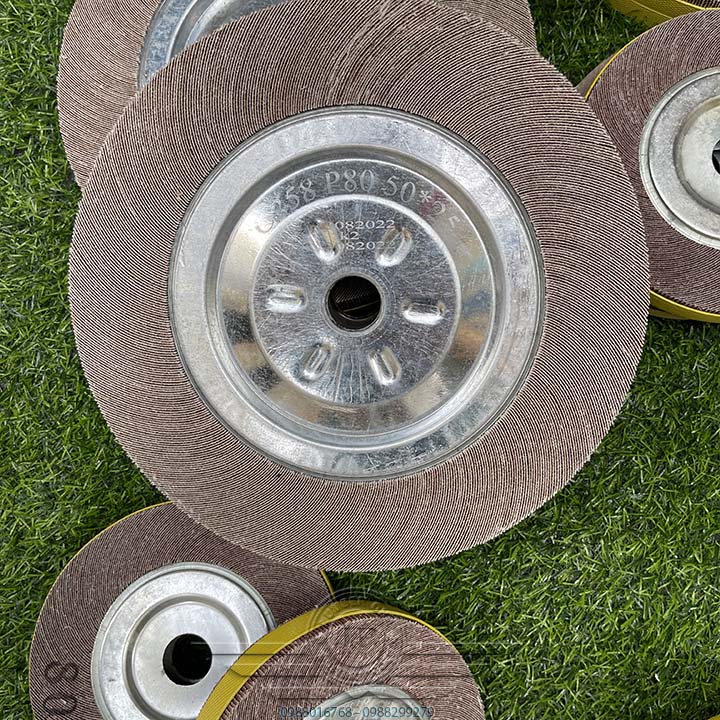 Bánh Nhám Xếp 150mm