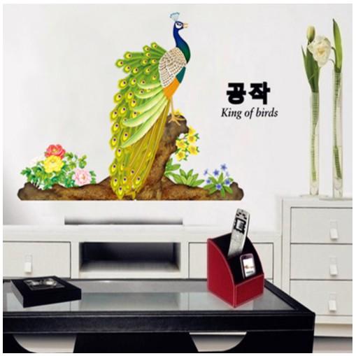 Decal trang trí chim Công quyến rũ