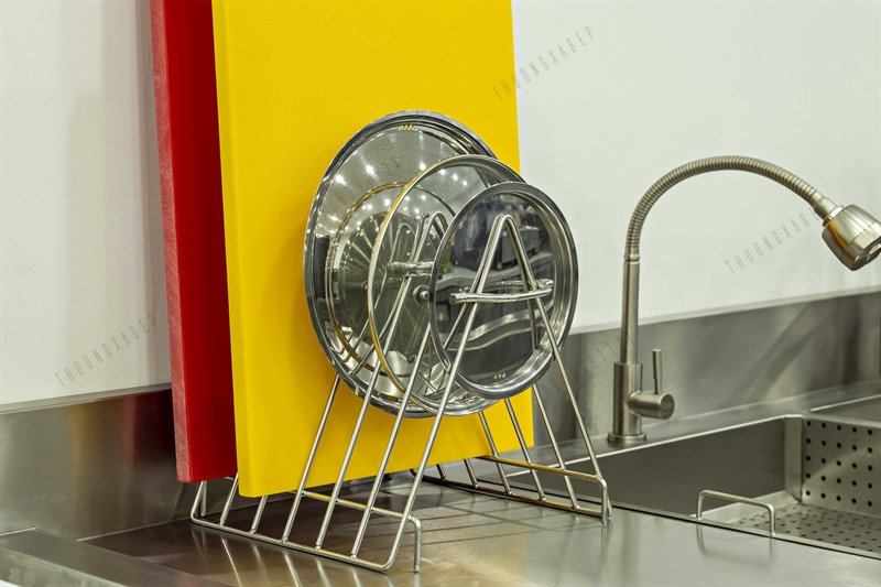 Kệ Inox Để Thớt - Nắp Nồi Tiện Dụng 27cm x 27cm x 25cm