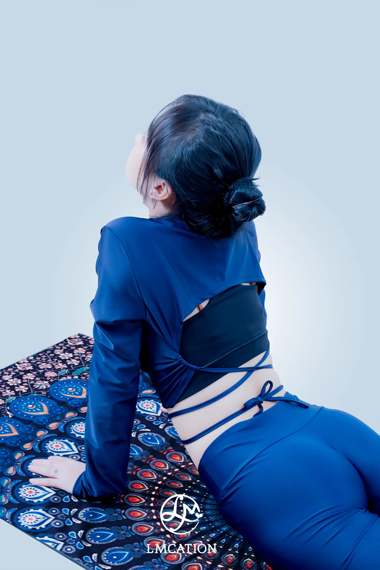 Áo Thể Thao Nữ Đa Năng LMcation Joyce Crop Top - Xanh Đen