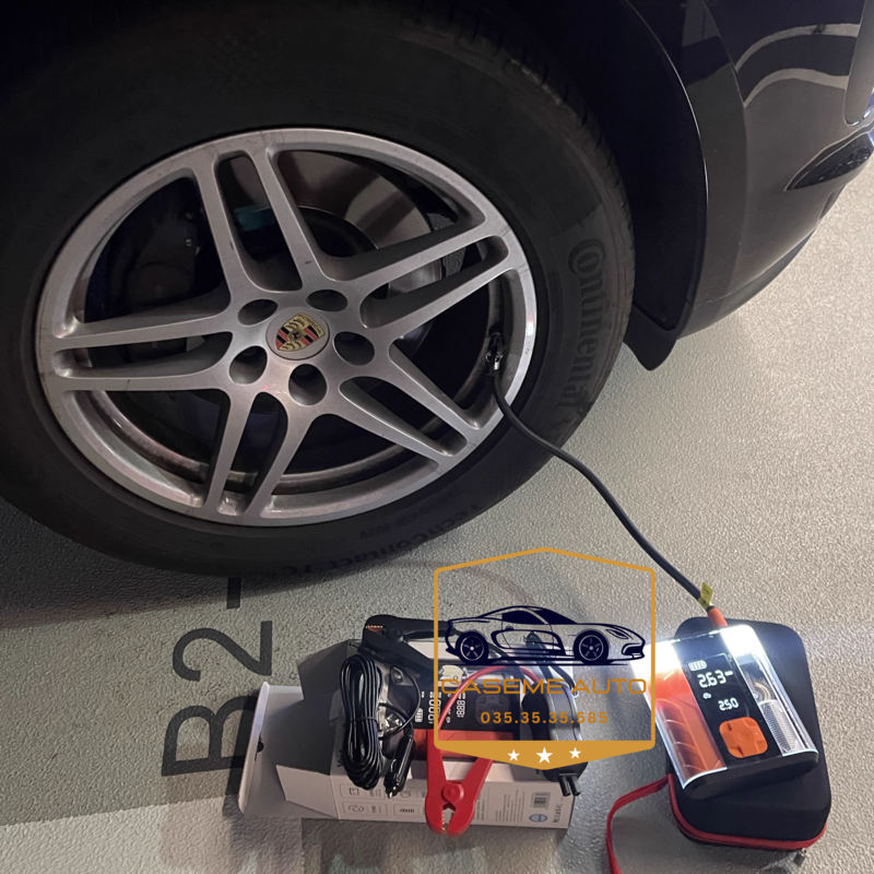 Bơm Lốp Ô Tô Kiêm Kích Bình Ắc Quy Roadman 8800mAh – Bơm Hơi Ô Tô Xe Máy, Cứu Hộ Khẩn Cấp, Sạc Pin USB, Màn Hình LED Hiển Thị Áp Suất - Hàng Chính Hãng