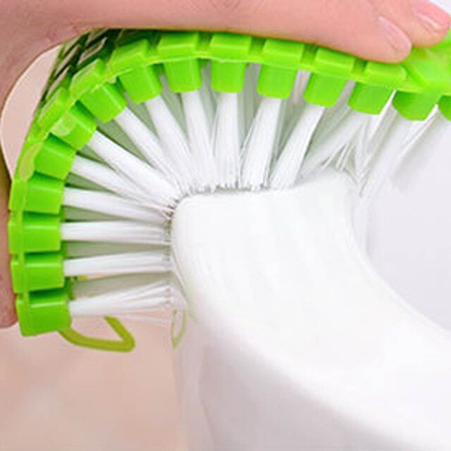 Bàn chải cọ uốn cong hình con cá - Hàng Nội Địa Nhật