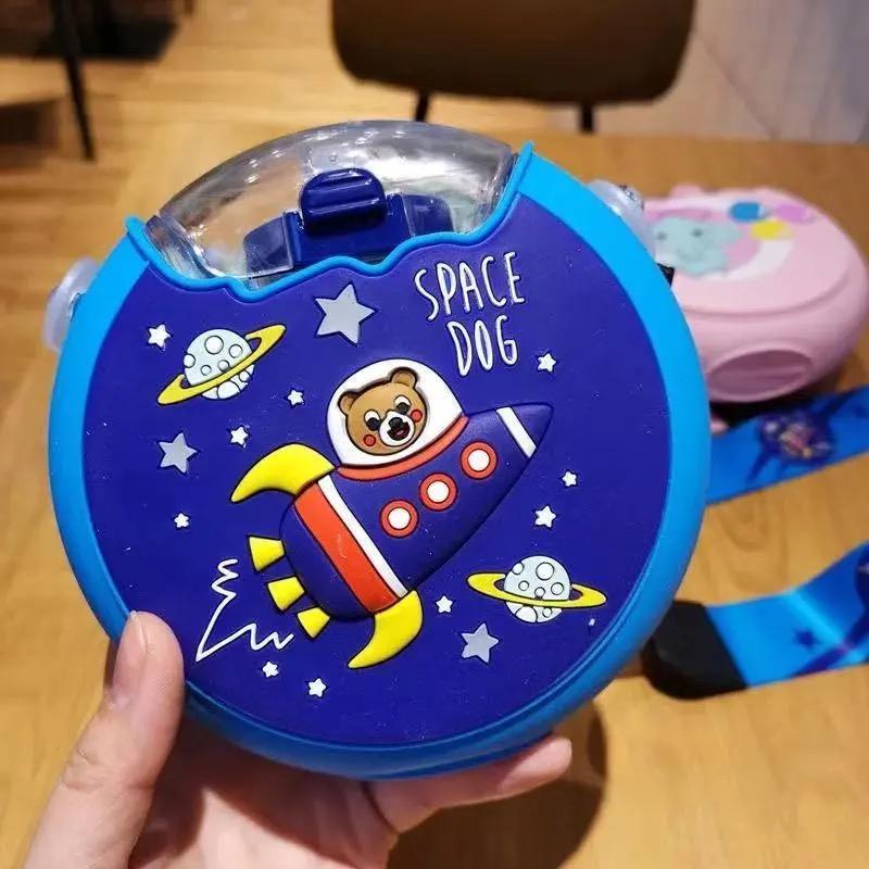 Hoạt Hình Dễ Thương Khủng Long Tai Voi Bánh Rán Bình Nước Cho Sáng Tạo Cho Trẻ Em Silicon Di Động Trẻ Em Cốc Có Ống Hút Tặng