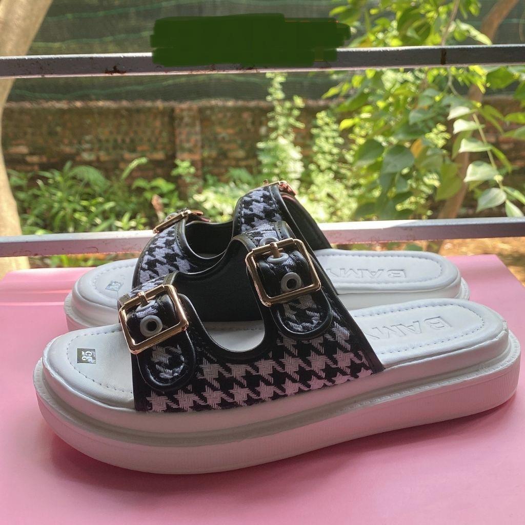 Dép lê nữ quai ngang ulzzang siêu hót,sandal nữ 2 quai đủ size 35-39 đế cực êm