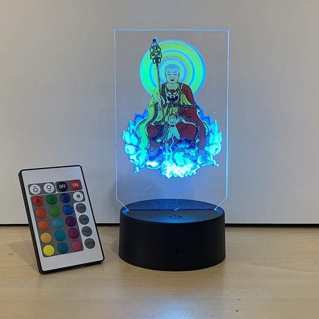 Hình Địa Tạng Vương Bồ Tát đèn Led 3D nhiều màu