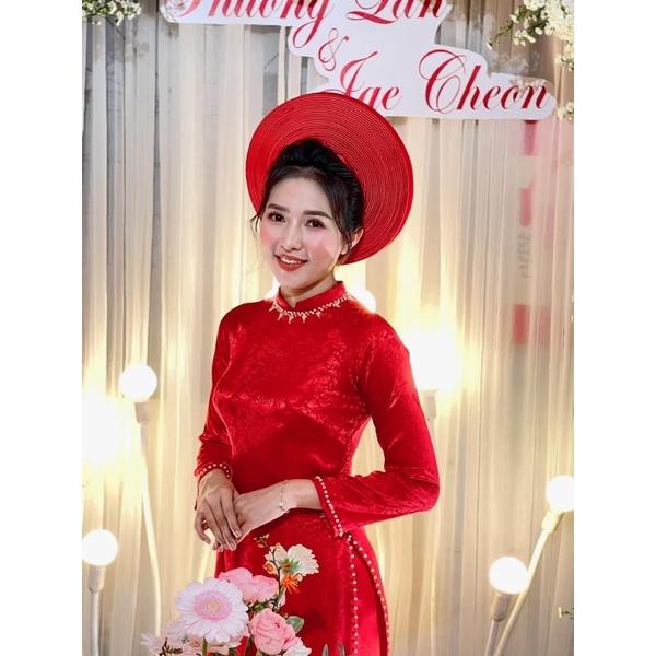 Áo dài gấm đỏ cô dâu cưới hỏi có đính hạt đẹp may sẵn truyền thống