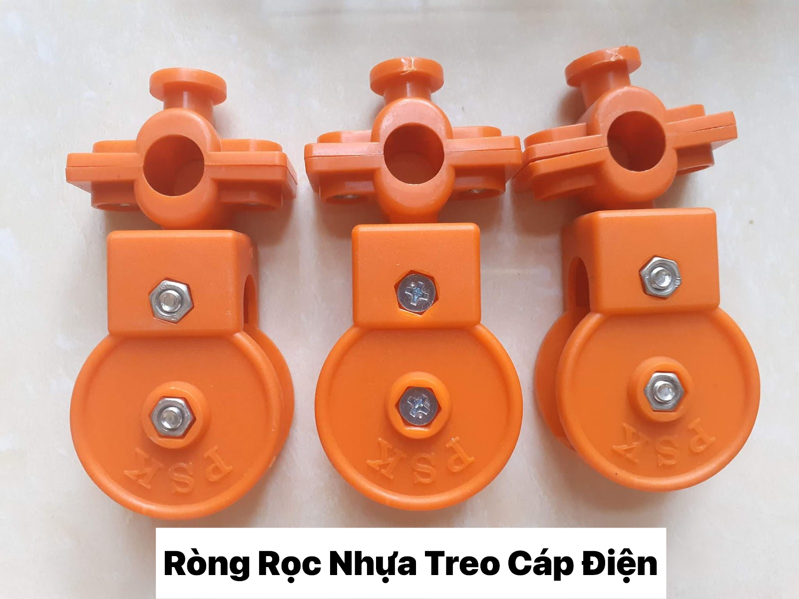 Ròng Rọc Nhựa Treo Cáp Điện