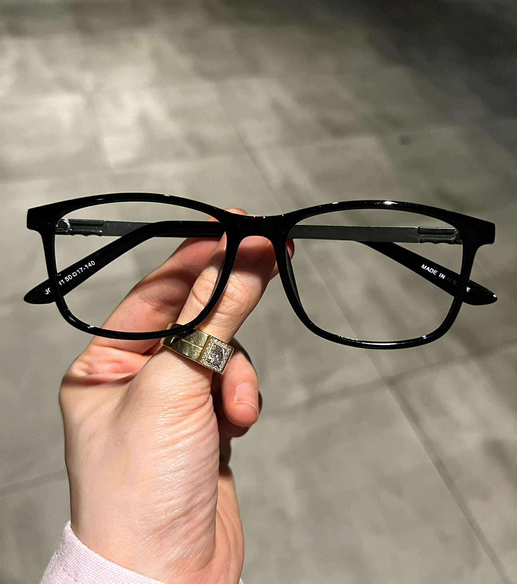 Kính thời trang unisex nam nữ dáng vuông basic gọng kim loại nhẹ