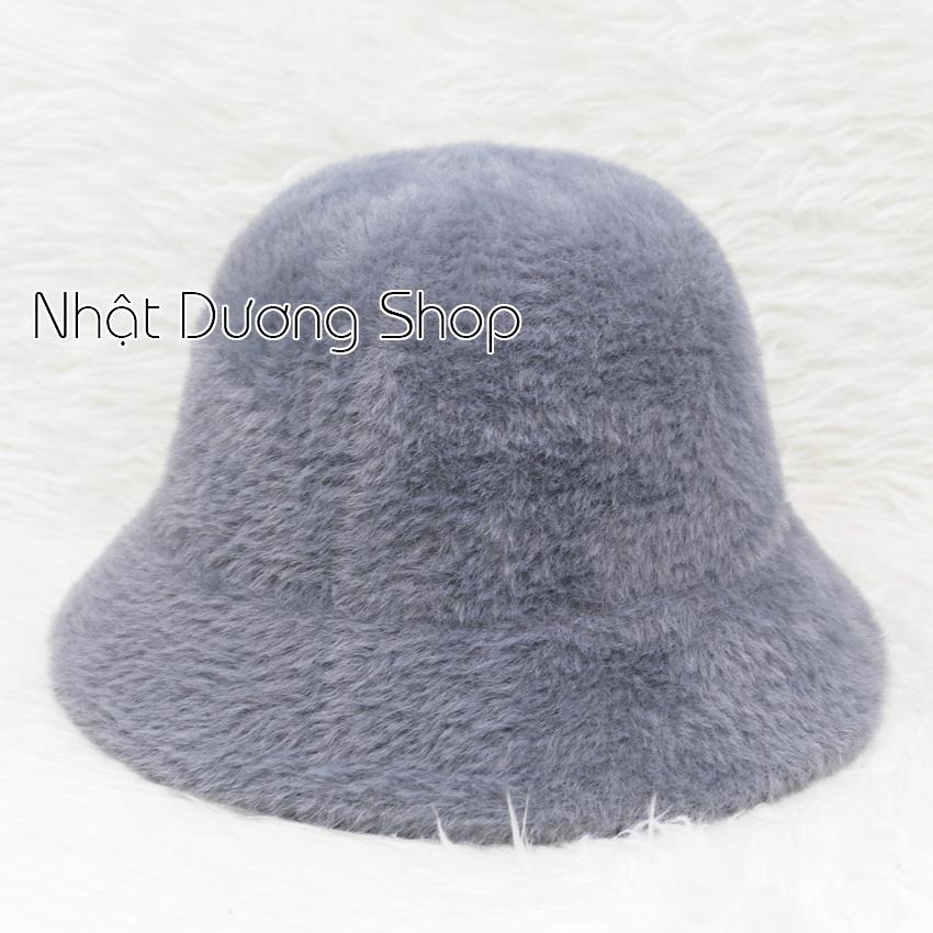 Mũ bo cụp lông thỏ, nón tài bèo vành tròn hàng quảng châu thêu chữ R, vành rộng 5cm phù hợp cho các bạn nữ đi du lịch.