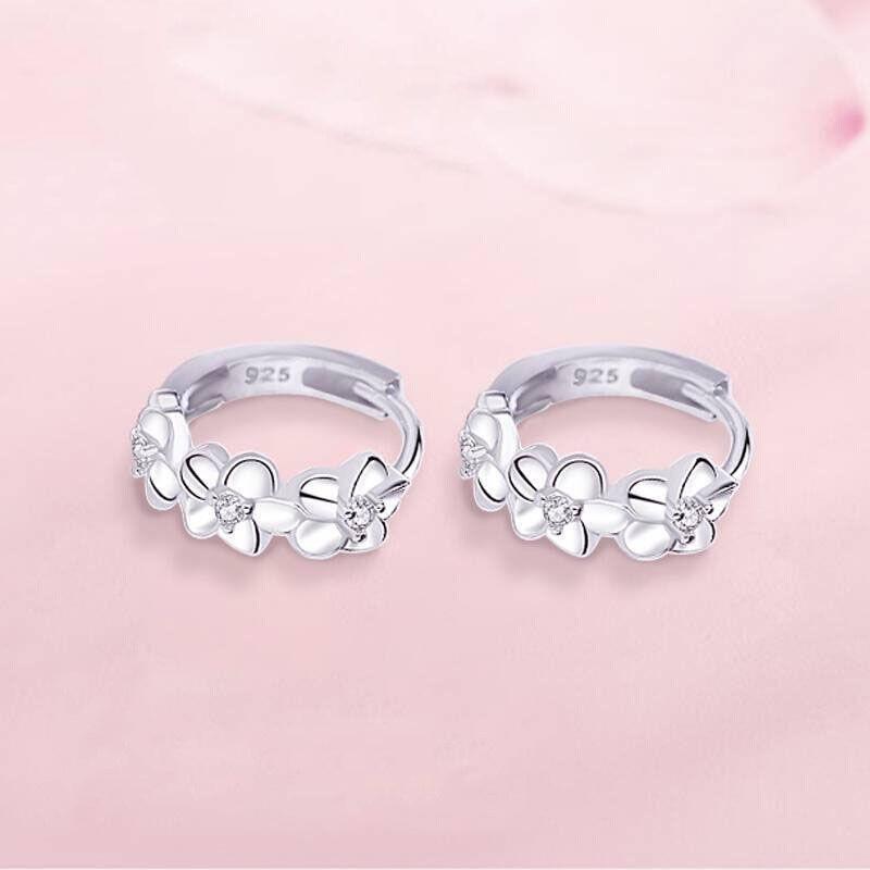 Bông tai bạc kiểu dáng hoa 3 cánh phong cách Hàn Quốc ANTA Jewelry ATJ9008