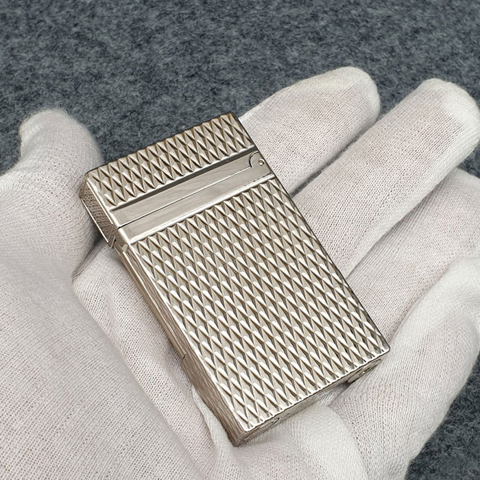 Vỏ Hột Quẹt Bật Lửa Gas Đá Upon D69B Thiết Kế Họa Tiết Vân Kim Cương Mini Độc Đáo - Dùng Gas Đá Cao Cấp