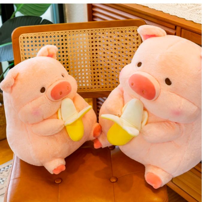 Thú nhồi bông Heo béo ôm qủa chuối đáng yêu - Size từ 22cm đến 50cm - Quà tặng gấu bông heo Lulu êm mịn