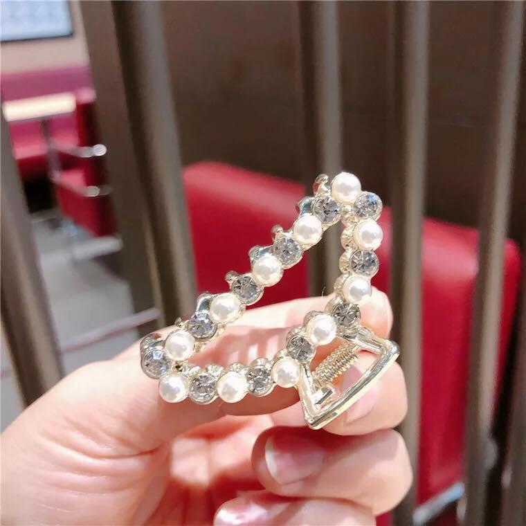 Kẹp tóc ngọc trai nhân tạo