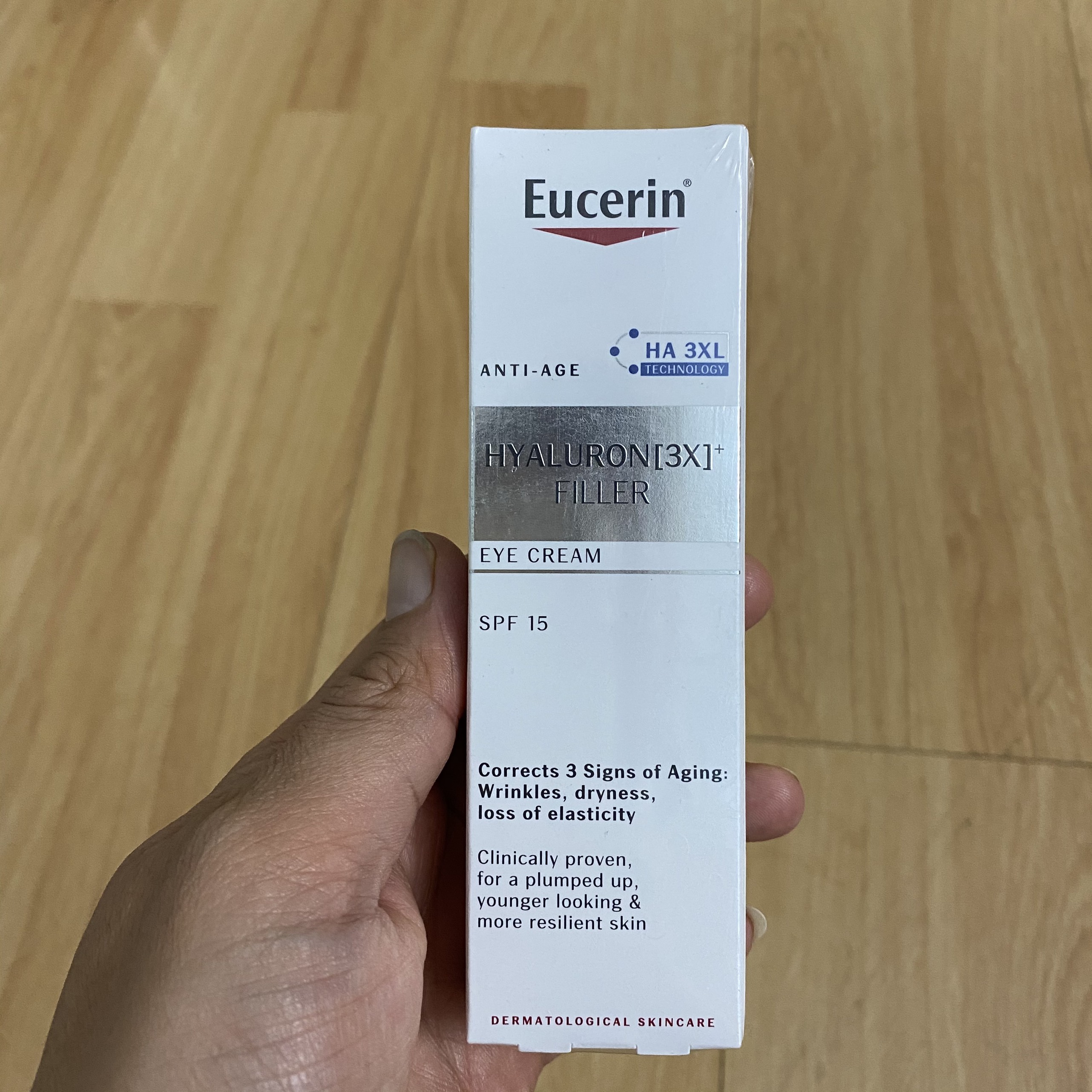 Kem Dưỡng Ngăn Ngừa Lão Hóa Vùng Mắt Eucerin Anti-Age Hyaluron Filler Eye Treatment (15ml)