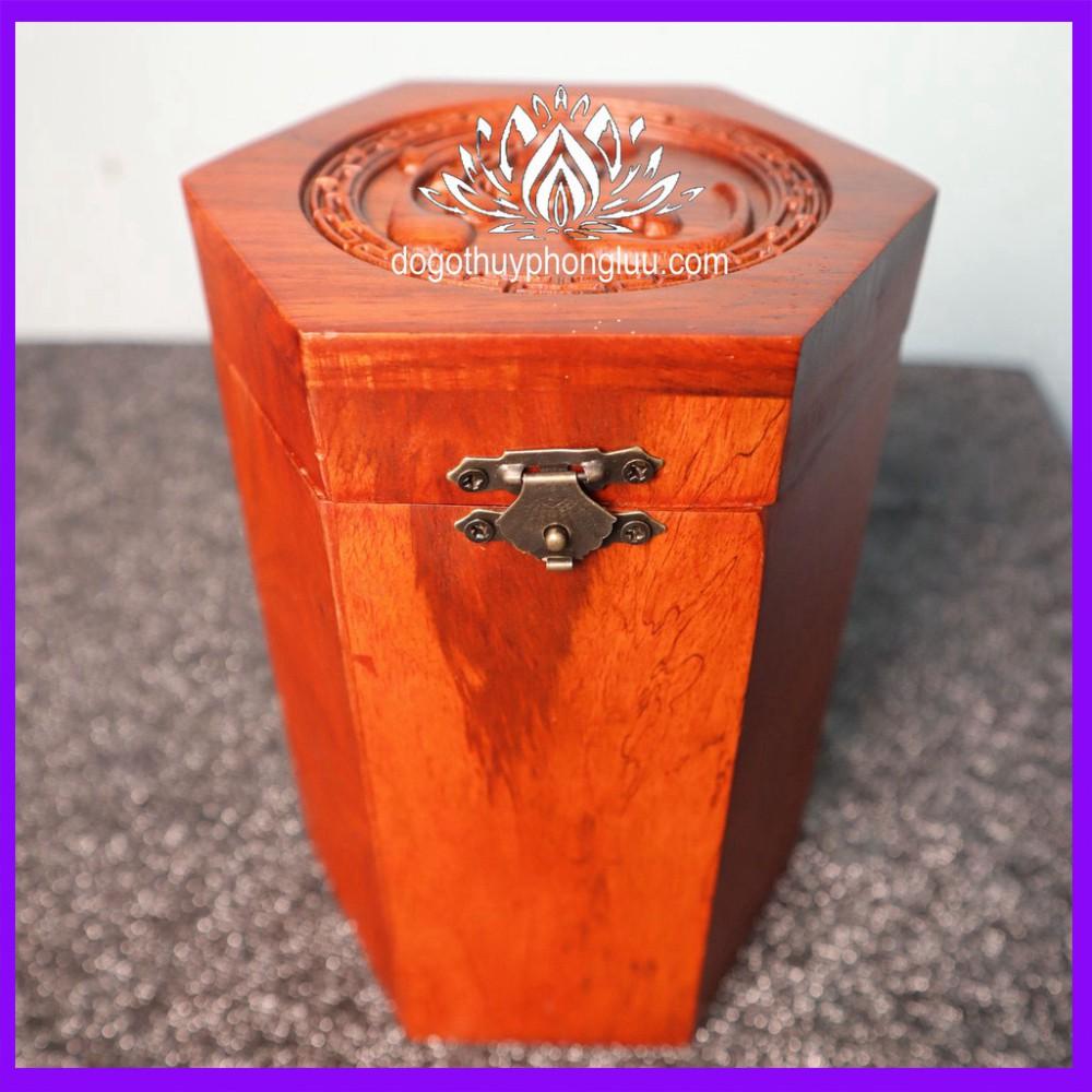Hộp đựng chè chữ phúc-Hộp trà gỗ cao 18cm cỡ 11cm