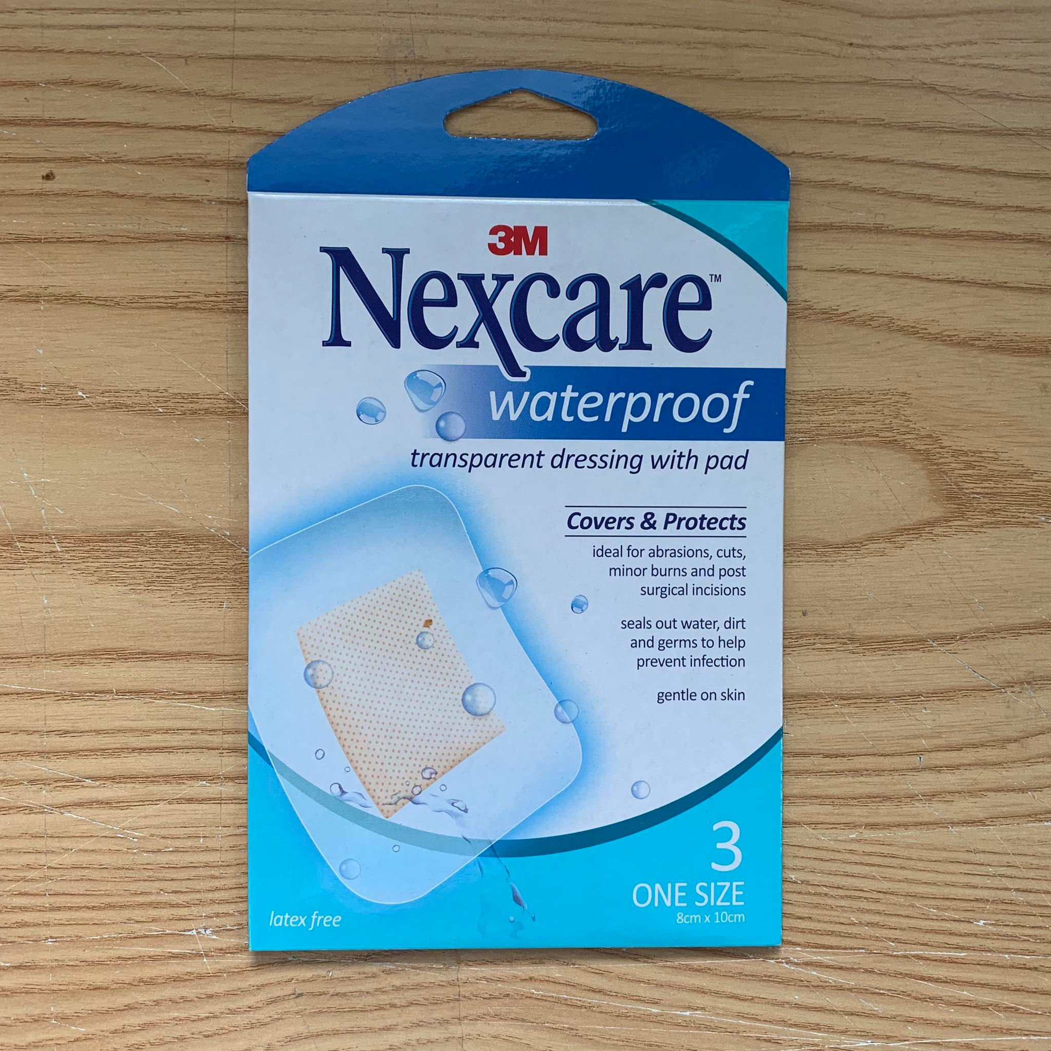 Băng dán bảo vệ vết thương có gạc vô trùng 3M Nexcare B100, Gói 3 miếng - Siêu dính, công nghệ keo tiệt trùng B100