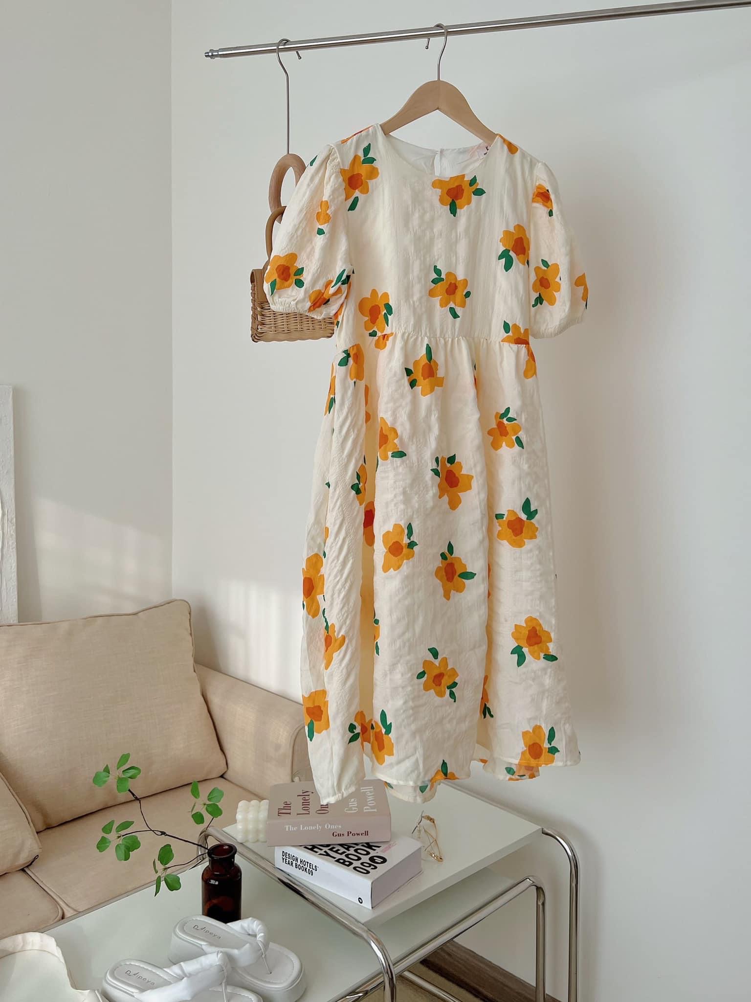 Đầm babydoll hoa cam tay phồng tiểu thư - đầm suông hoa