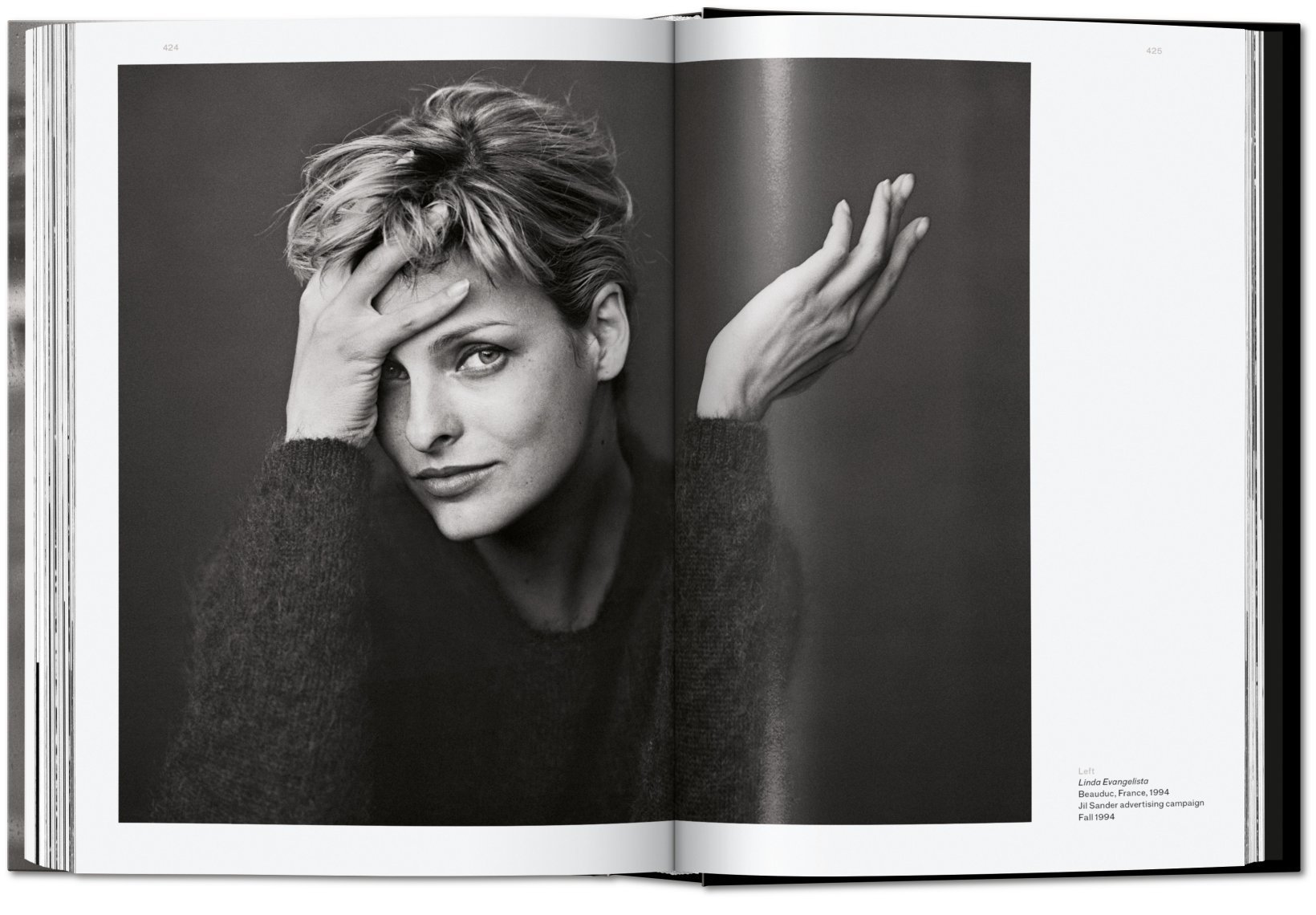 Hình ảnh Peter Lindbergh. On Fashion Photography