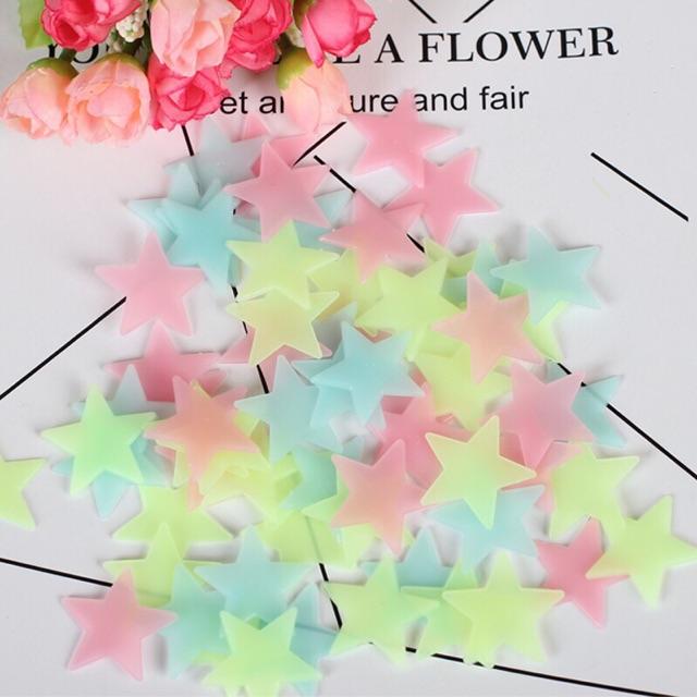 100 Sao dạ quang phát sáng trong tối