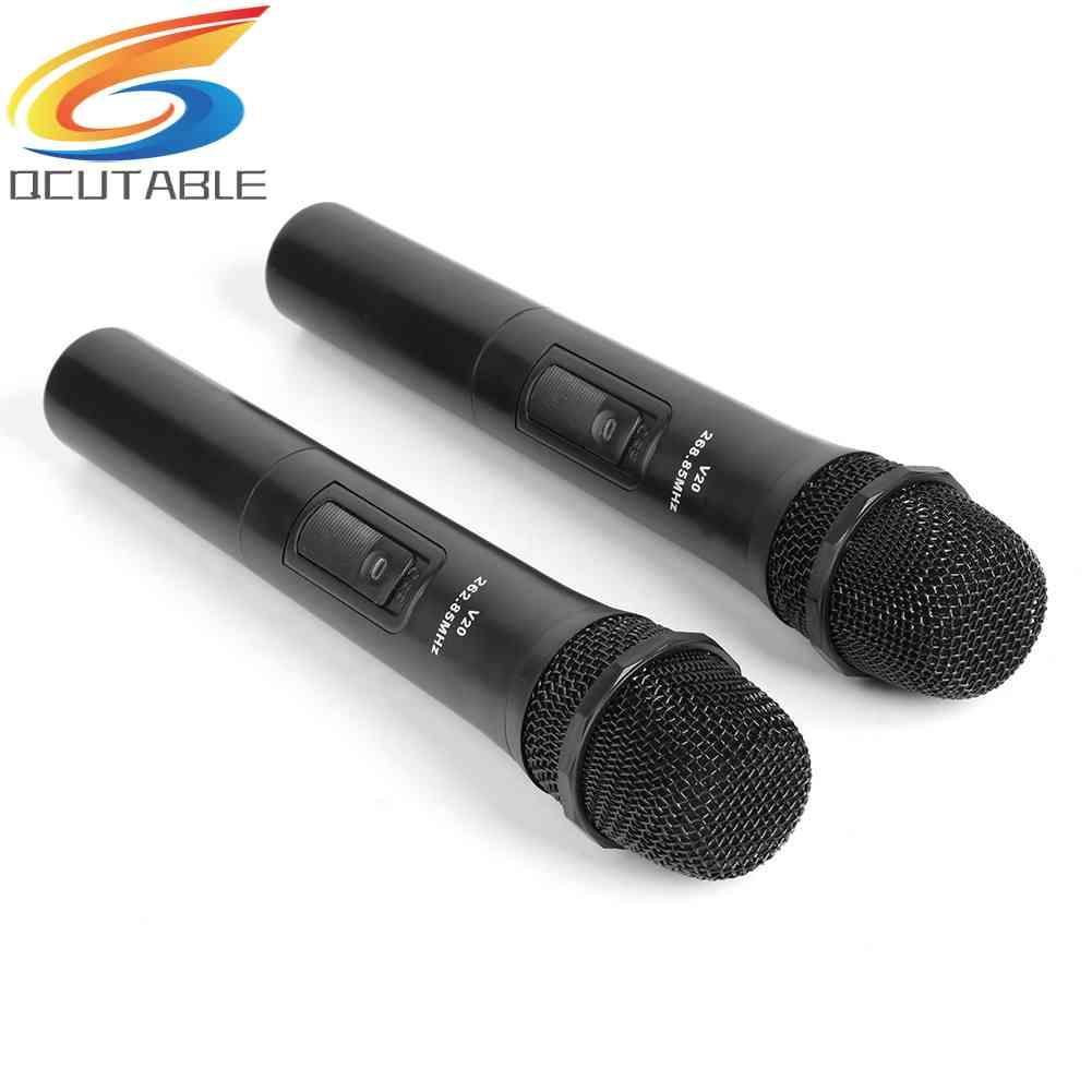 Bộ 2 Micro Không Dây Thông Minh Cầm Tay Kèm Đầu Nhận USB Chuyên Dụng Cho Karaoke