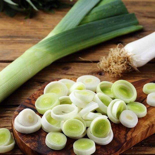 Hạt giống tỏi tây Rado 642 RD gói 1gr