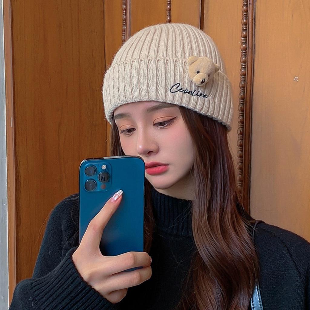 Mũ Len Nữ Hàn quốc Yola shop gắn gấu giữ ấm mùa đông Hàn quốc, dễ thương MULE.006 (QUÀ TẶNG CỘT TÓC)