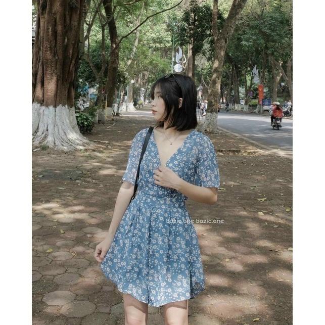 JUMPSUIT HOA CỔ V