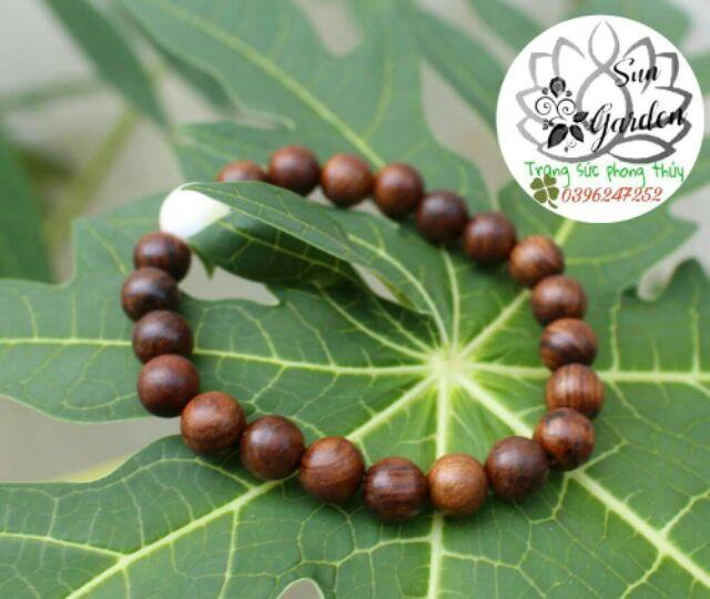 Vòng tay phong thủy gỗ sưa đỏ 8mm cho nữ