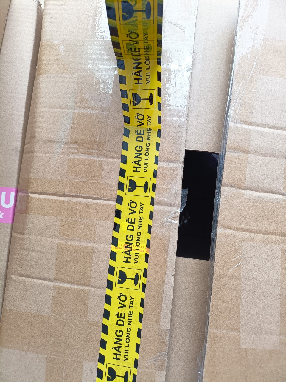 1 cuộn băng keo in chữ hàng dễ vỡ, cuộn to loại 1kg/cuộn