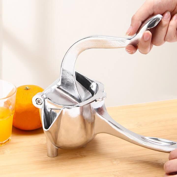 Dụng cụ vắt cam bằng tay inox