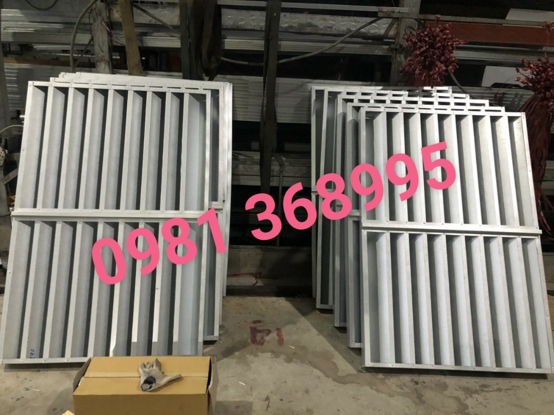 Lam Gió Tôn Lạnh - Độ Dày Lam Gió 0.45mm - Đặt Hàng 2-5 Ngày Có Hàng