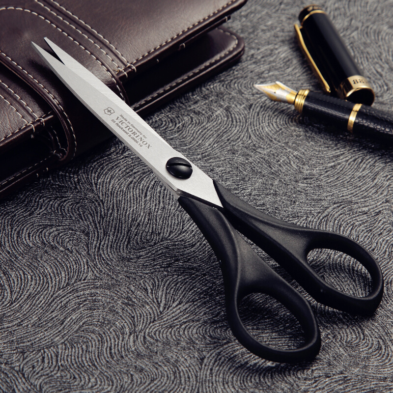 Kéo Đa Năng Dùng Trong Gia Đình (16cm) Victorinox 8.0986.16