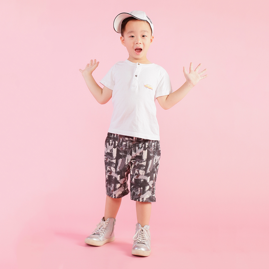 Quần Short Bé Trai In Hoa Văn Rối Ugether Ukid137