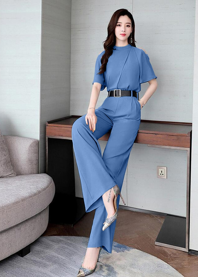 Bộ đồ thời trang trẻ