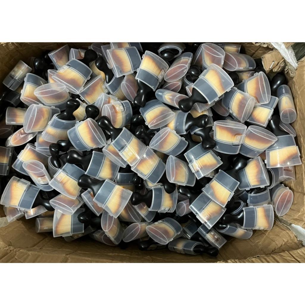 Chổi, cọ quét mini đầu cong sợi lông mềm dùng vệ sinh nội thất ô tô/ bảng điều khiển/ cửa thoát khí xe hơi cao cấp