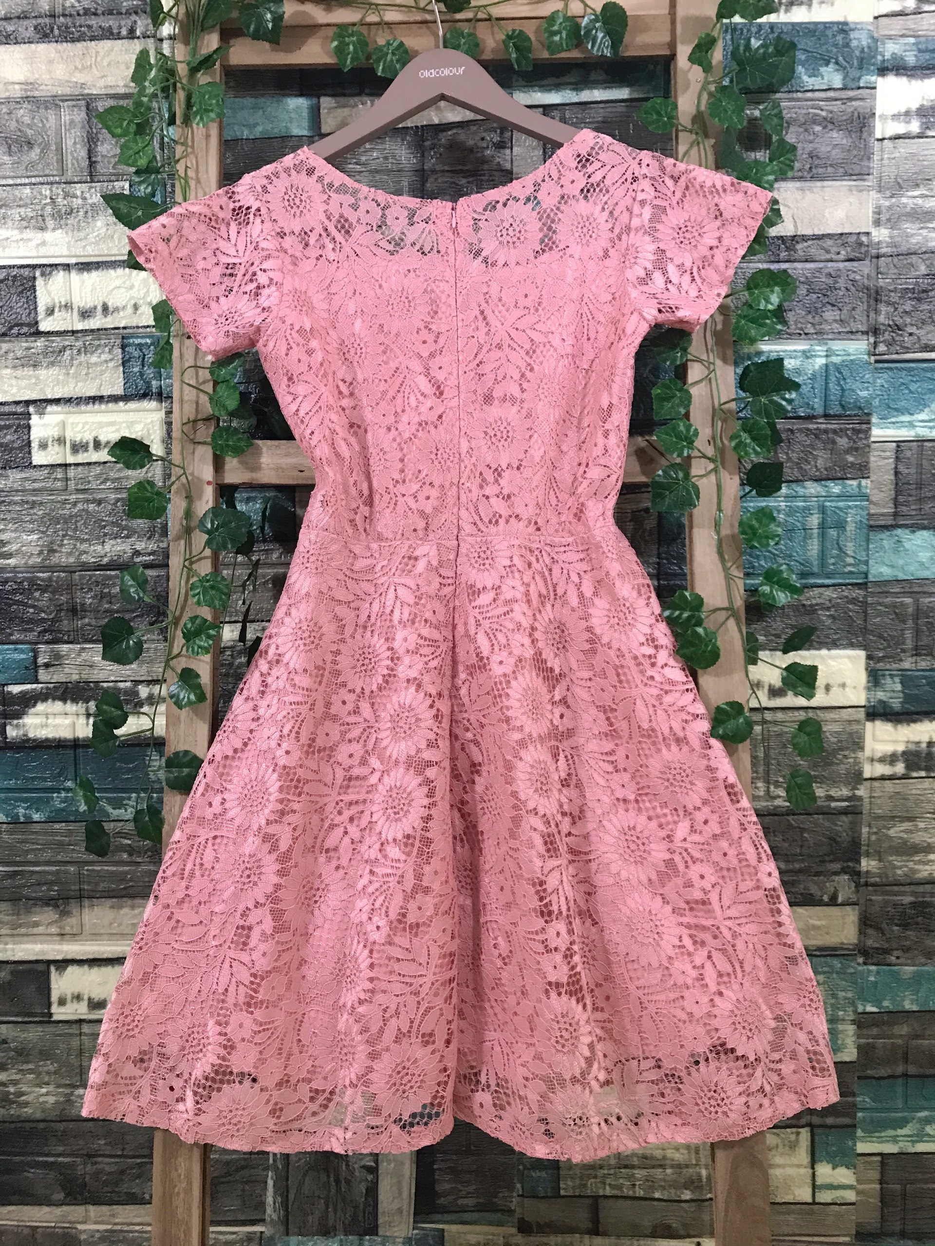 Đầm xòe ren hoa cổ v màu hồng siêu cute - VN41160